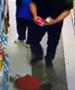 Татко крвнички го шутира својот 5- годишен син пред шокираните луѓе во маркет, на суд се бранел со чуден изговор (ВИДЕО)
