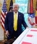 Трамп подготвува нови царини за увоз од 60 земји