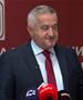 Потребна е реорганизација на здравството, во некои градови има хирурзи, но нема анестезиолози, вели Клековски