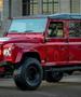 Овој „Land Rover“ чини како „Ferrari“