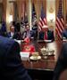 Трамп сака да го забрза одземањето државјанства на лицата обвинети за измами 