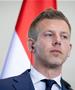 Маѓар го откри планот: „Нов претседател до август“; „Уставот оди на референдум“