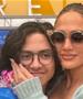 Децата на Џенифер Лопез завршија средно училиште, таа се пофали со фотографии 