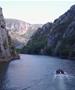 Евакуиран државјанин на Романија кај пештерата Врело на кањон Матка