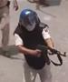 Полицаец пука со калашников кон студенти на протест во Индија- го суспендирале (ВИДЕО)