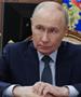 Путин се појави во јавност со чудна модринка на раката- снимката од Кремљ стана вирална (ВИДЕО)