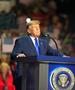 Трамп ветува по 5.000 долари за сите возрасни Американци ако Републиканците победат на изборите во ноември