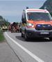 Најмалку двајца загинати и 26 повредени во автобуска несреќа во Германија- се преврте туристички автобус 