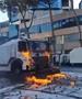 Видео: Тирана повторо„гореше“,молотовлеви коктели, оган, водени топови 