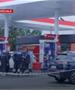 Крвава престрелка во близина на Париз: Маж пукал од автомобил, има мртви и ранети 