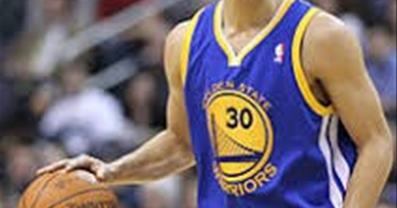 Стеф Кари трет на вечната листа според постигнати тројки