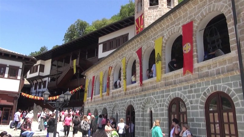 Денеска е Иванден - Се празнува раѓањето на Св. Јован Крстител