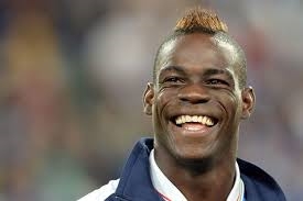 Балотели останува во Ница