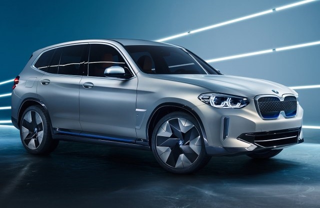 BMW , по Mercedes и Audi го најавува новото електрично возило 