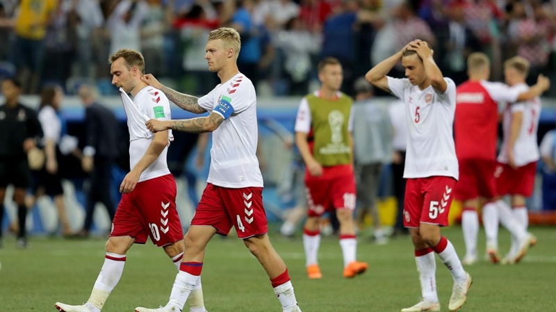 Данска со аматери ќе ги замени фудбалерите што бојкотираат