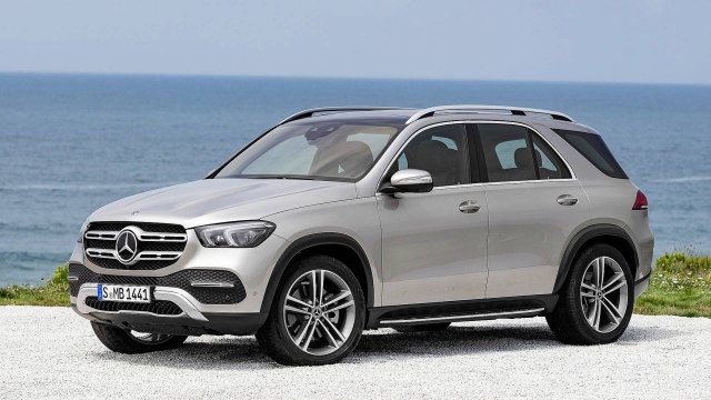 Мерцедес го промовира најновиот модел GLE (ВИДЕО)