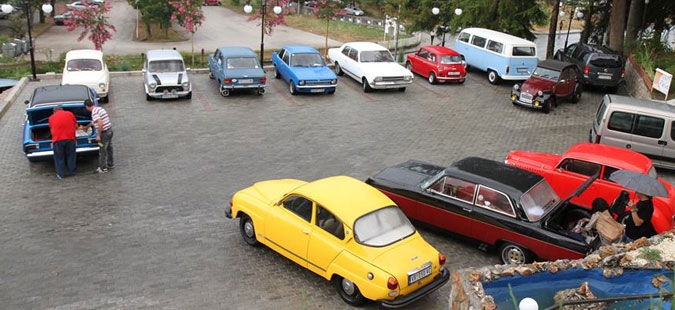 Меѓународна изложба на олдтајмери утре во Скопје