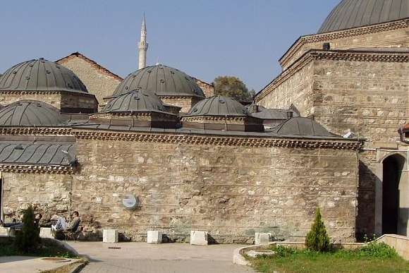 Ликовни дела од југословенската збирка на НГМ на изложба во Чифте амам