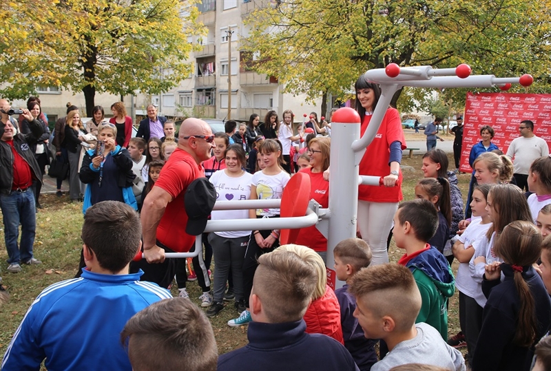 Реализирана уште една донација на Пивара Скопје и компанијата „Coca-Cola“