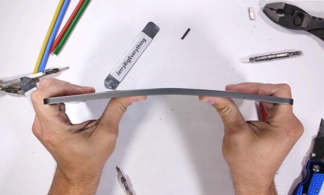 Како iPad Pro го помина екстремниот тест за издржливост (ВИДЕО)