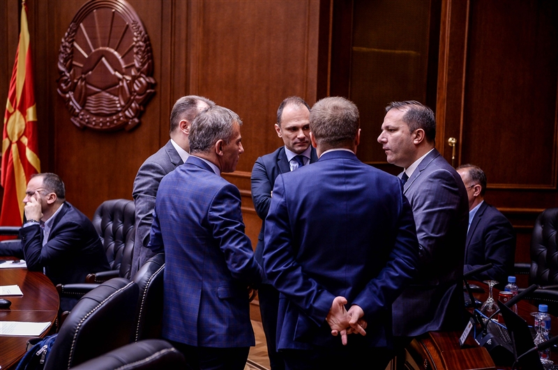 Влада : Се одобрува кредит за Југохром за набавка на филтри против загадување