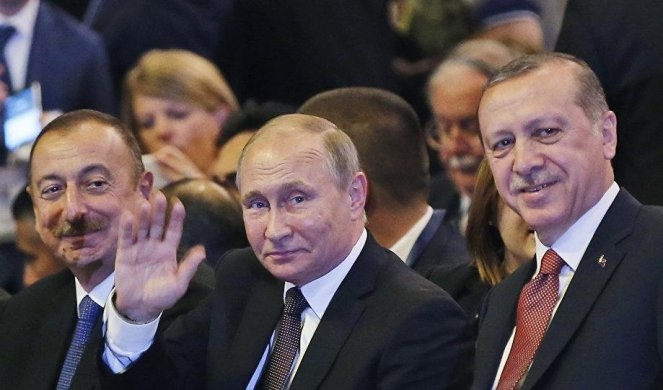 Путин одлучил, гасоводот „Турски тек“ ќе минува низ Бугарија, Србија, Унгарија и Словачка