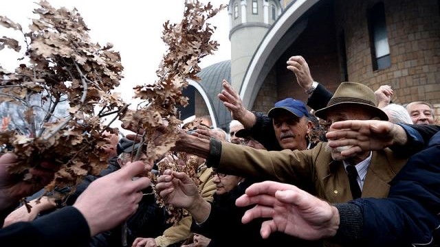 Одборот за традиционалната прослава на Бадник ќе ги претстави кумот и здравичарот