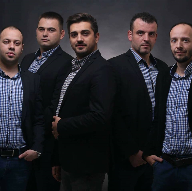 ВИДЕО: „Дај ми фидбек“ - новитет на бендот „Фидбек“ кој е еден од ретките со квалитетна авторска музика кај нас