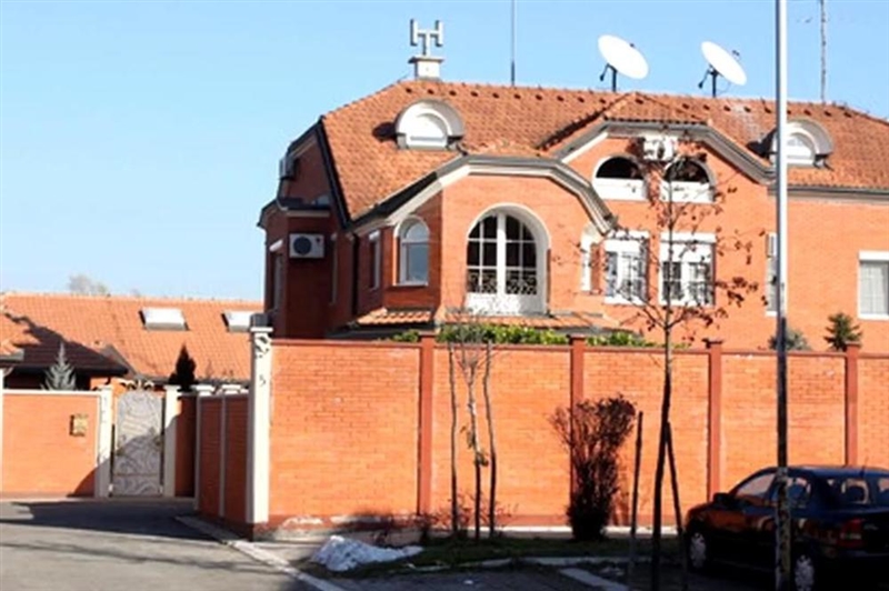 Фото: Се продава луксузната куќа на Лепа Брена