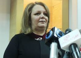 Јанева дозволи и бизнисменот Панделевски да добие времен пасош