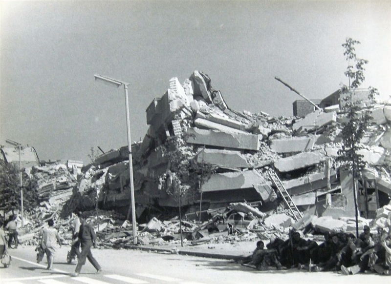 Во Кавадарци изложба на фотографии поврзани со скопскиот земјотрес од јули 1963 година