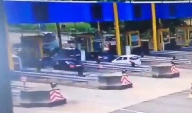 Видео - фото: БМВ се заби во Шкода на патарина во Хрватска