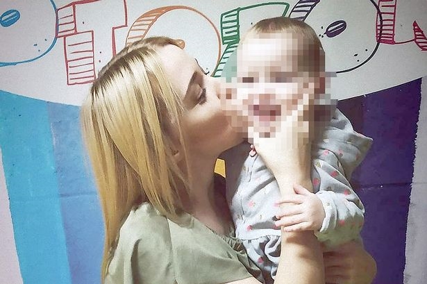 Двегодишно девојченце случајно си ја убило мајка си 