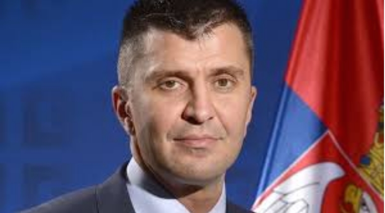 Србија од јануари водедува електронско аплицирање „е-странец" за дозвола за работа за македонски државјани