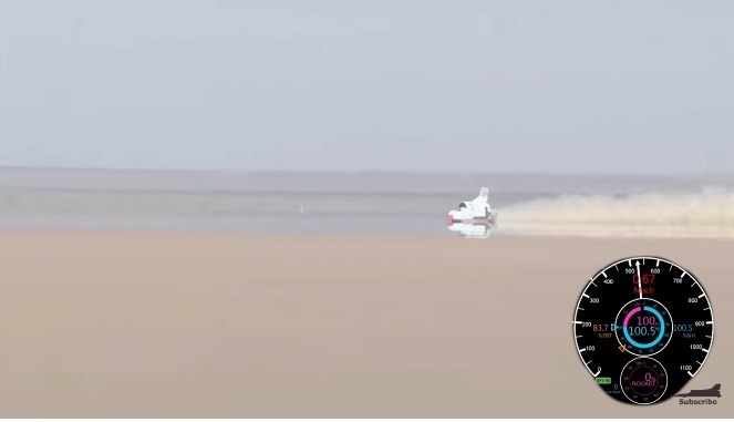 Видео: Автомобил кој може да постигне брзина од 1000 км на час!!!