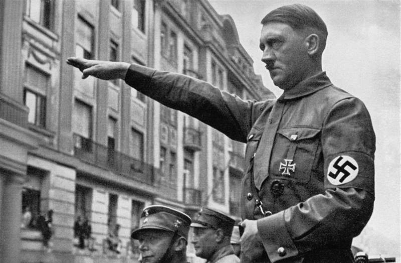На Хитлер дури сега му е одземен статусот на почесен граѓанин во австриска општина 