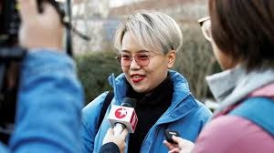 Кинеска писателка во судски спор со болница , каде одбиле да и замрзнат јајце-клетки зашто била немажена 