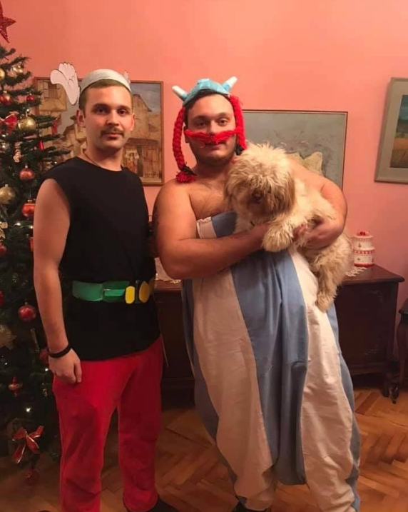Бадник во Тетово огнови и забави со маски
