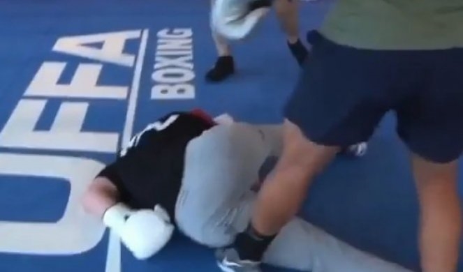 Видео: Јутјуб ѕвезда во ринг со ММА борец!?