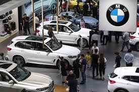 BMW на еден месец го прекинува производството во Европа 