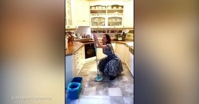 Северина чисти по дома и вежба во изолација (ВИДЕО)