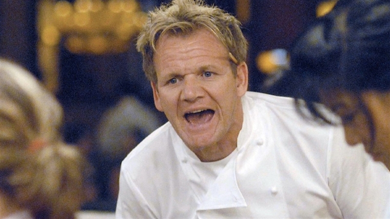 Гордон Ремзи ги налути соседите со однесувањето во изолација, повикале и полиција 