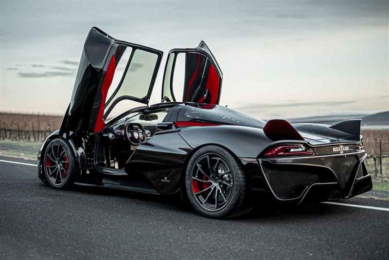 Доаѓа од САД и сака да биде најбрз болид , пред Bugatti и Koenigsegg (ВИДЕО)