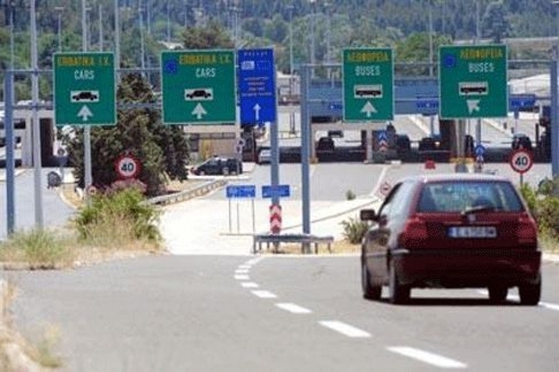 До 15 јуни забранет влез во Грција за државјани на трети земји