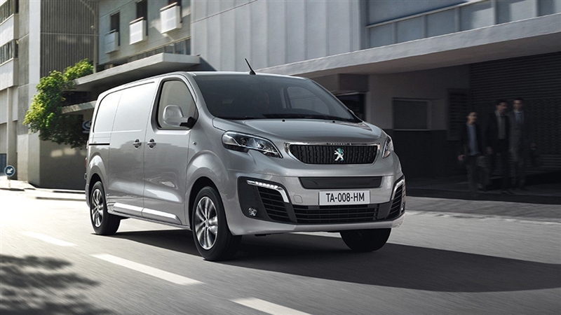 Новиот Peugeot Е-Expert  „Nextgen” товарно возило
