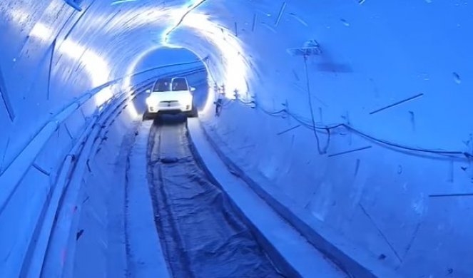 Видео: Ново чудо на милијардерот Маск