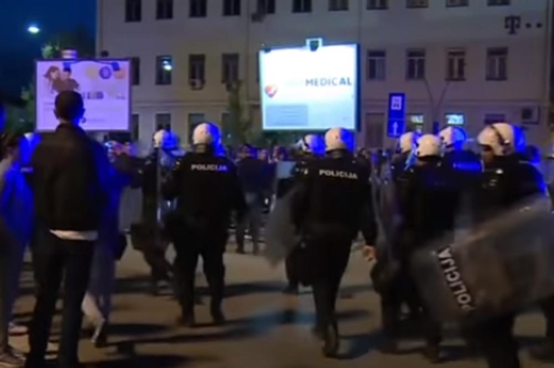 Повторно немири во Црна Гора, уапсени се неколку опозициски пратеници