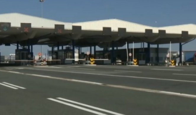Грција ги пропушти српските туристи заглавени во неутралната зона на грчко-бугарската граница