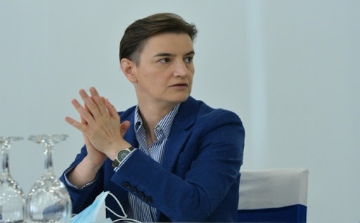 Србија воведува нови строги мерки , забрана за собирање во Белград 