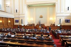 Во бугарскиот парламент расправа за недоверба на Владата на Борисов